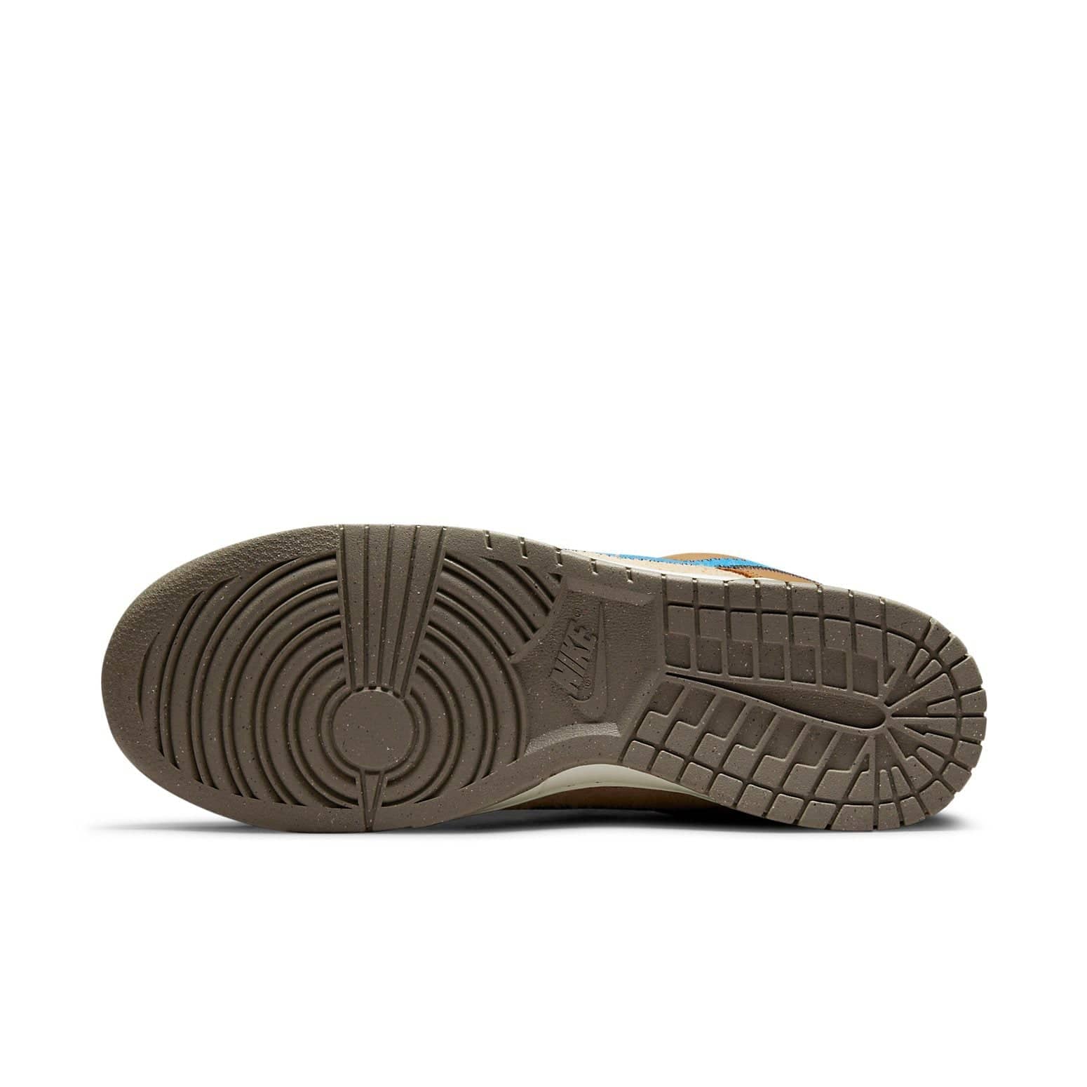 Nike size? x Dunk Low 'Dark Driftwood'
