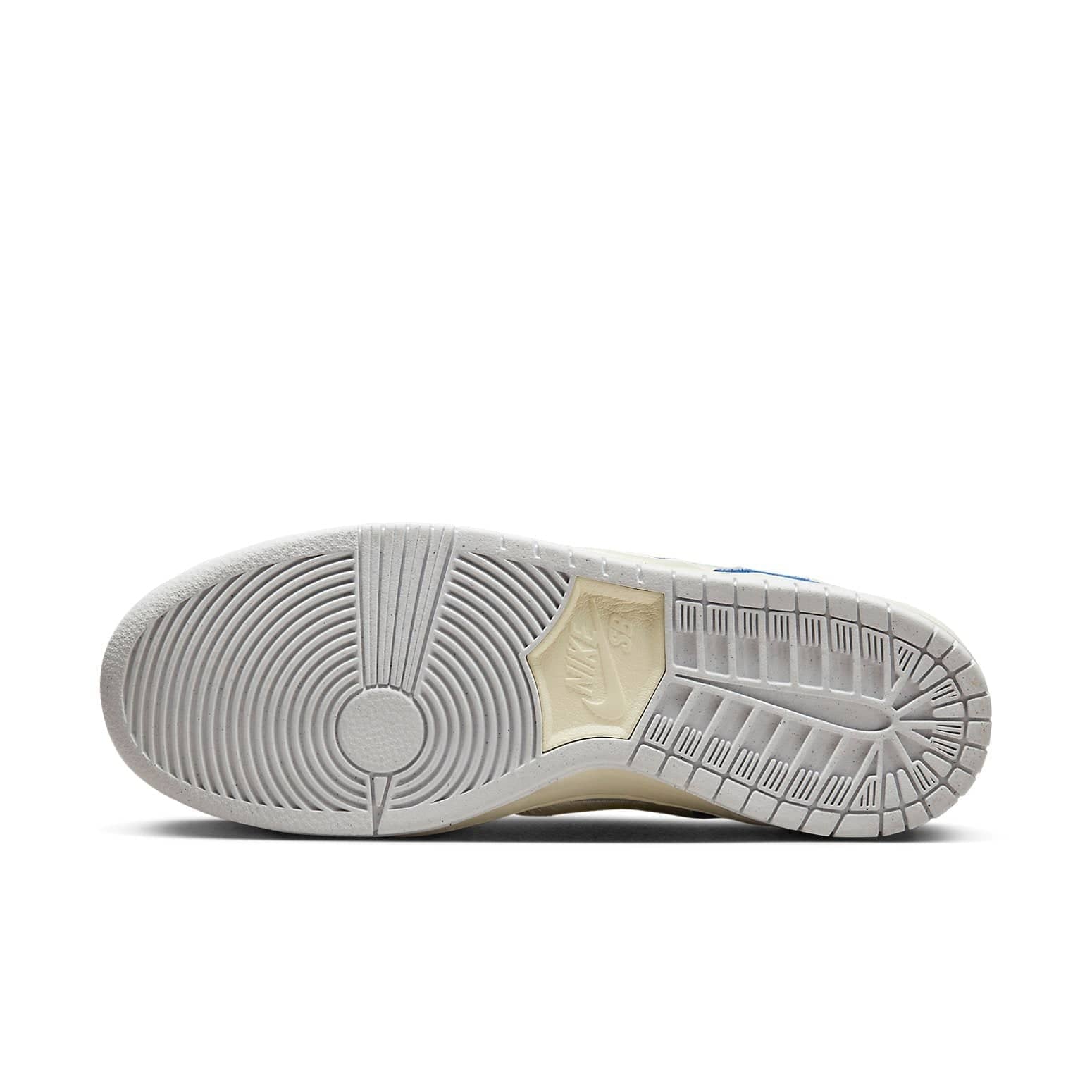 Nike SB Dunk Low Pro 'Fly Streetwear Gardenia'