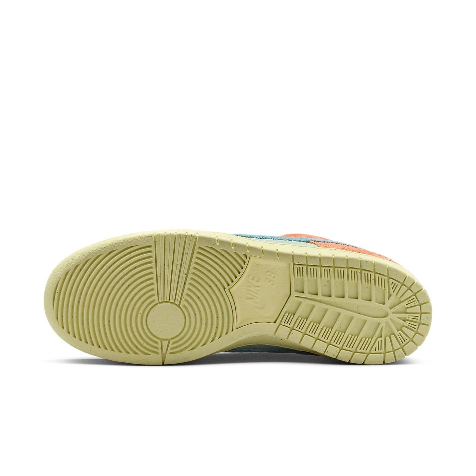 Nike SB Dunk Low 'Orange Emerald Rise'