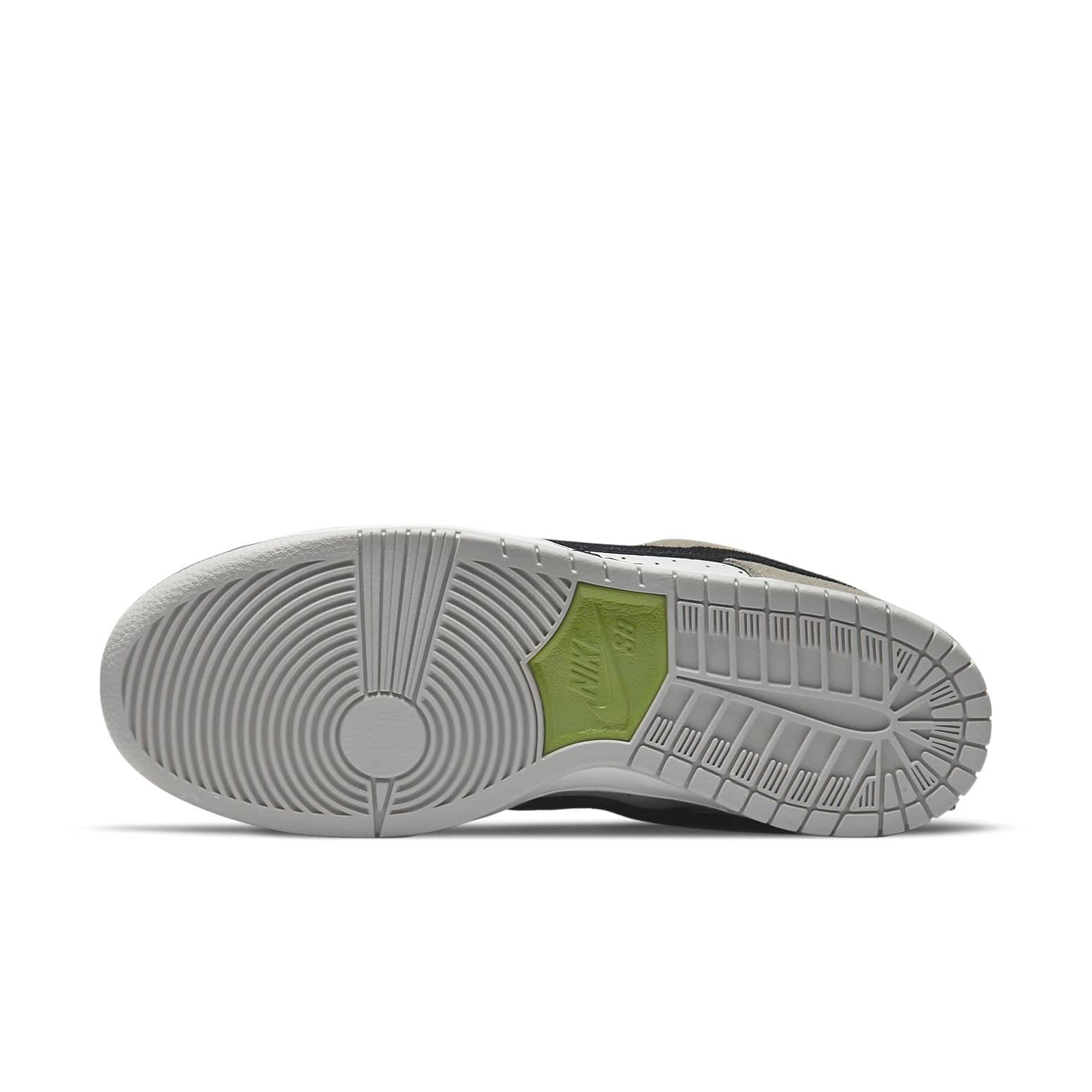 Nike SB Dunk Low 'Chlorophyll'