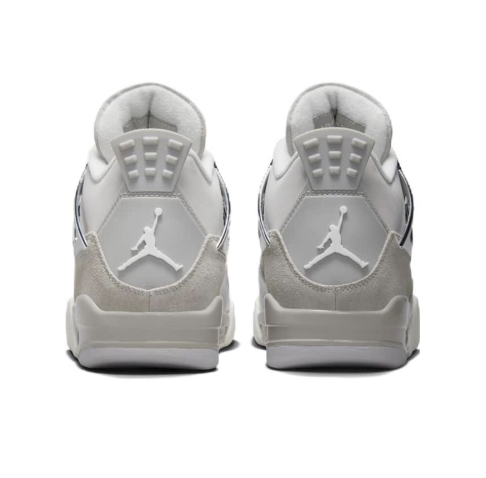 Air Jordan 4 Retro Wmns 'Frozen Moments'