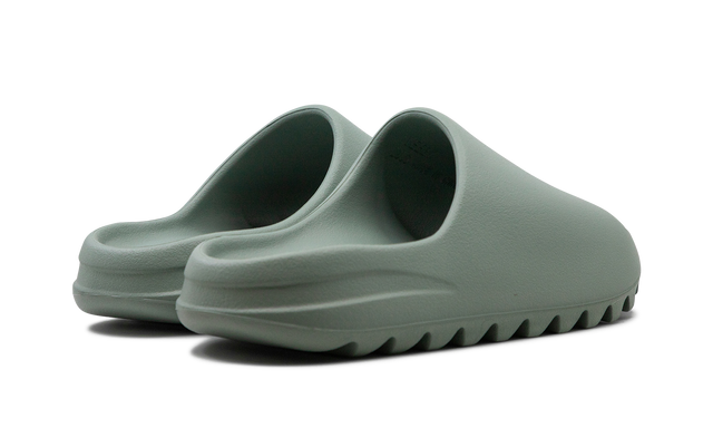 Yeezy Slide "Salt"