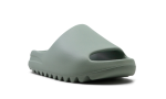 Yeezy Slide "Salt"