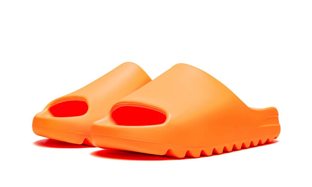Yeezy Slides "Enflame Orange"