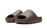 Yeezy Slide "Soot"