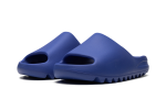 Yeezy Slide "Azure"