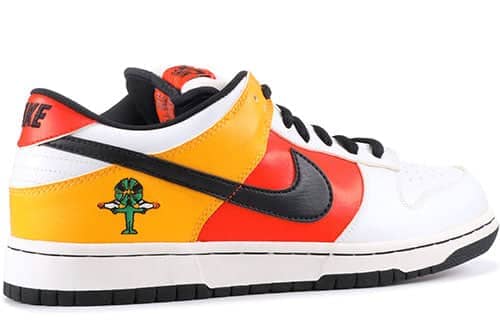Nike Dunk Low Pro SB Skateboard 'Red Raygun'