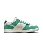 Nike Kasina x Dunk Low 'Road Sign'