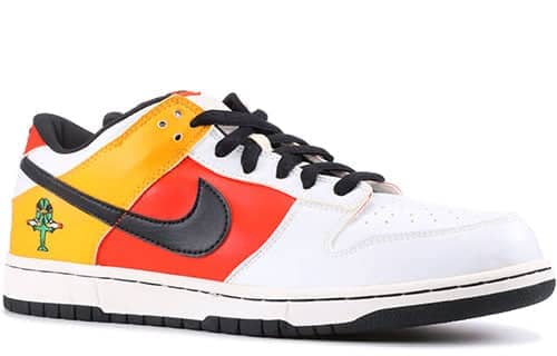 Nike Dunk Low Pro SB Skateboard 'Red Raygun'