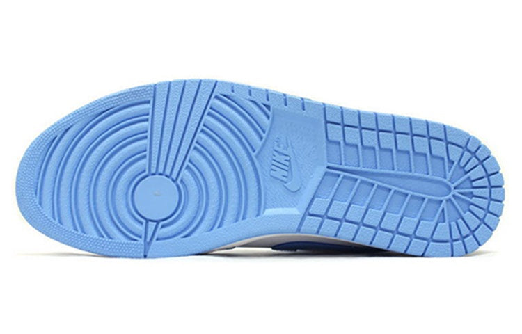 Air Jordan 1 Mid 'UNC'