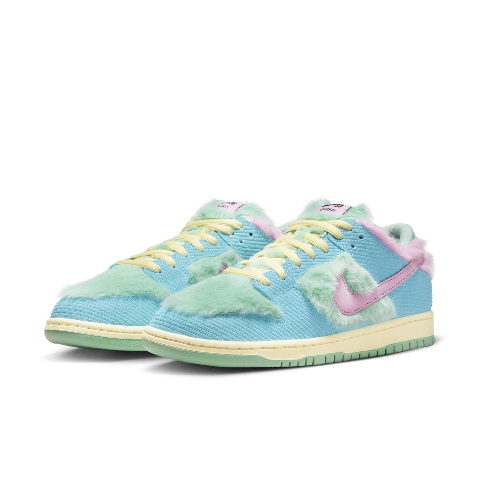 Nike x Verdy SB Dunk Low 'Visty'