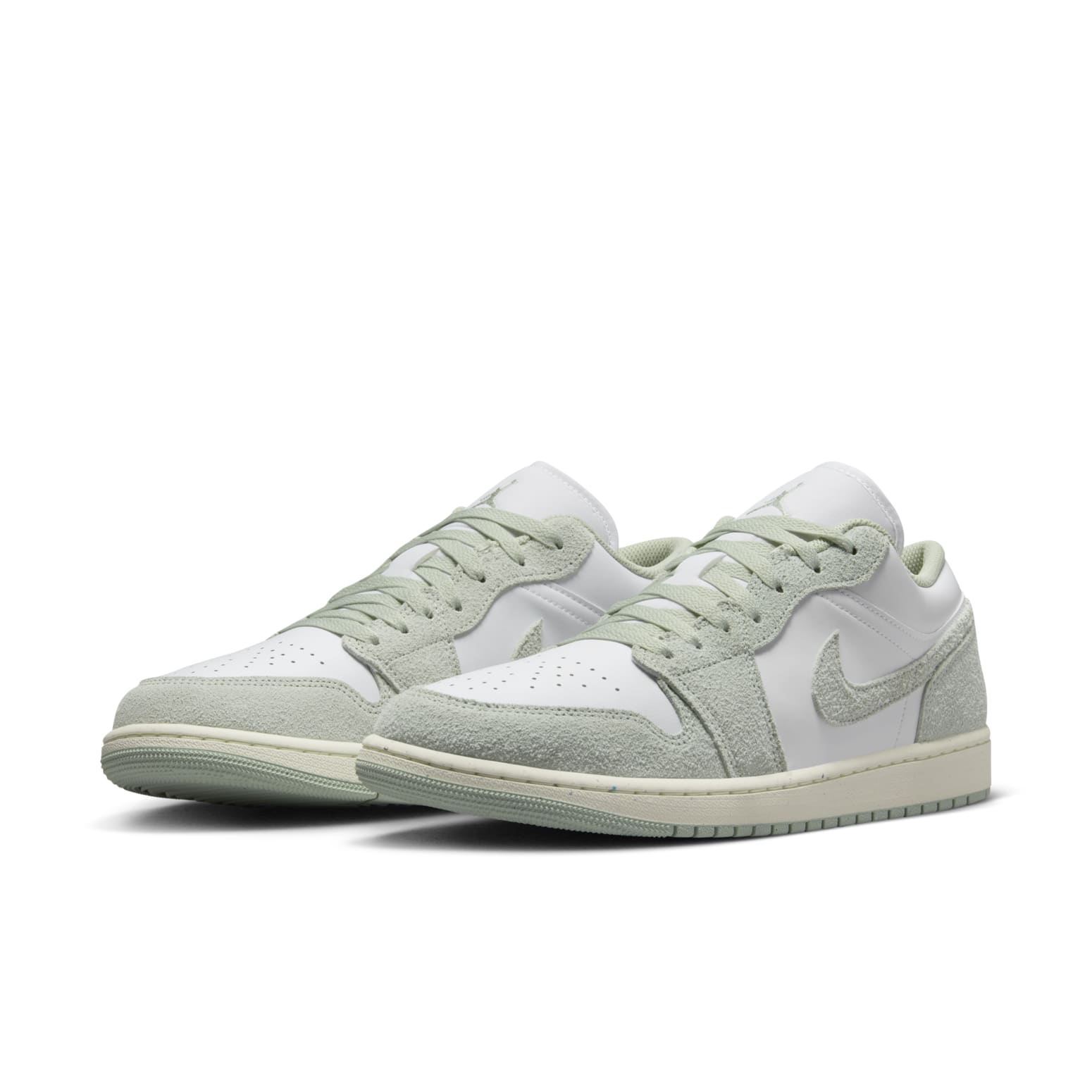 Air Jordan 1 Low SE 'White Seafoam'