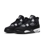 Air Jordan 4 Retro 'White Thunder'