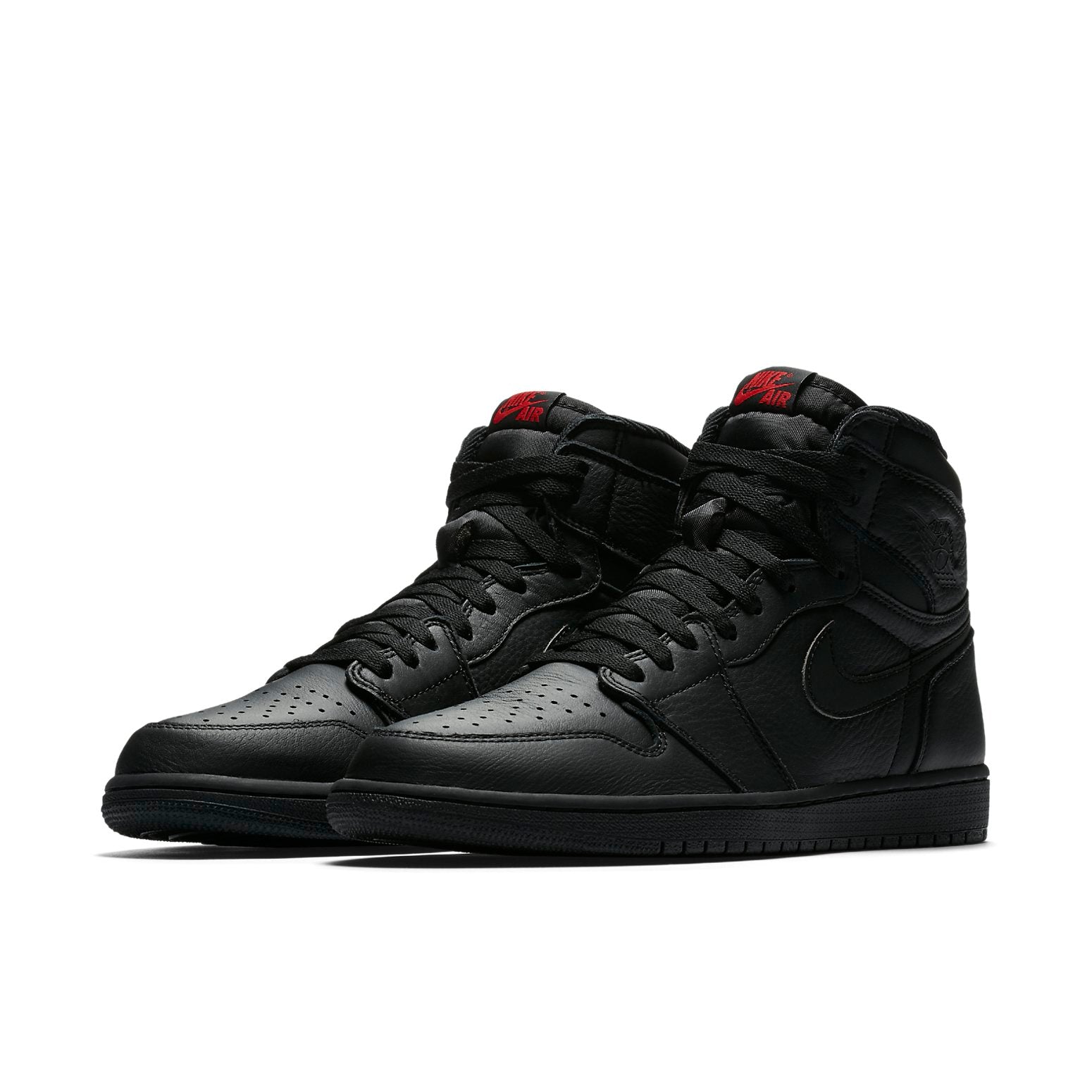 Air Jordan 1 Retro High OG 'Triple Black'