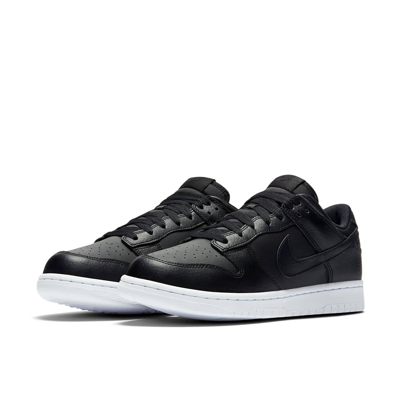 Nike Dunk Low 'Black White'