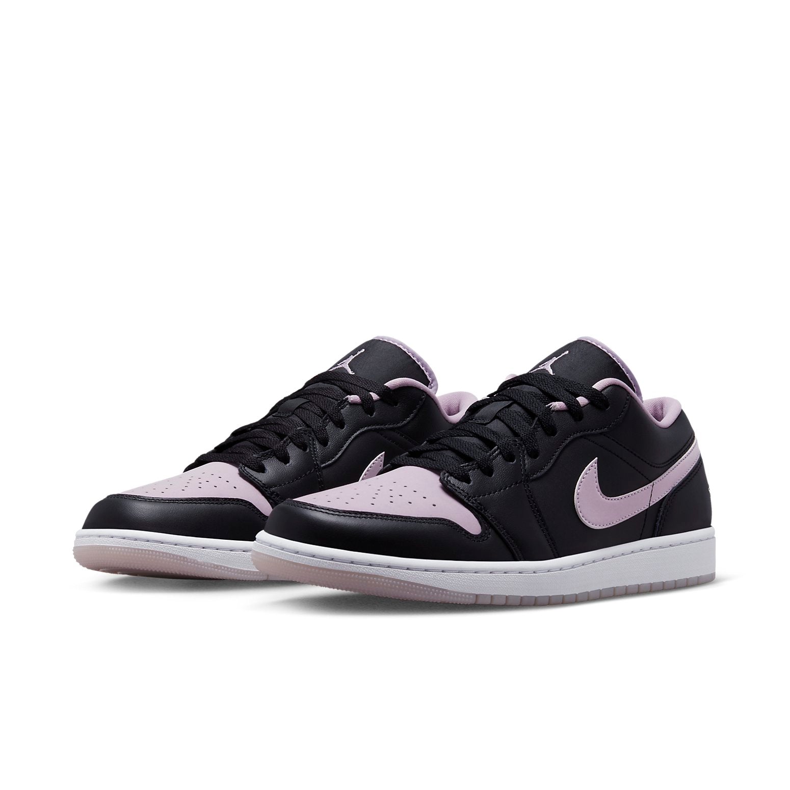 Air Jordan 1 Low SE 'Black Iced Lilac'