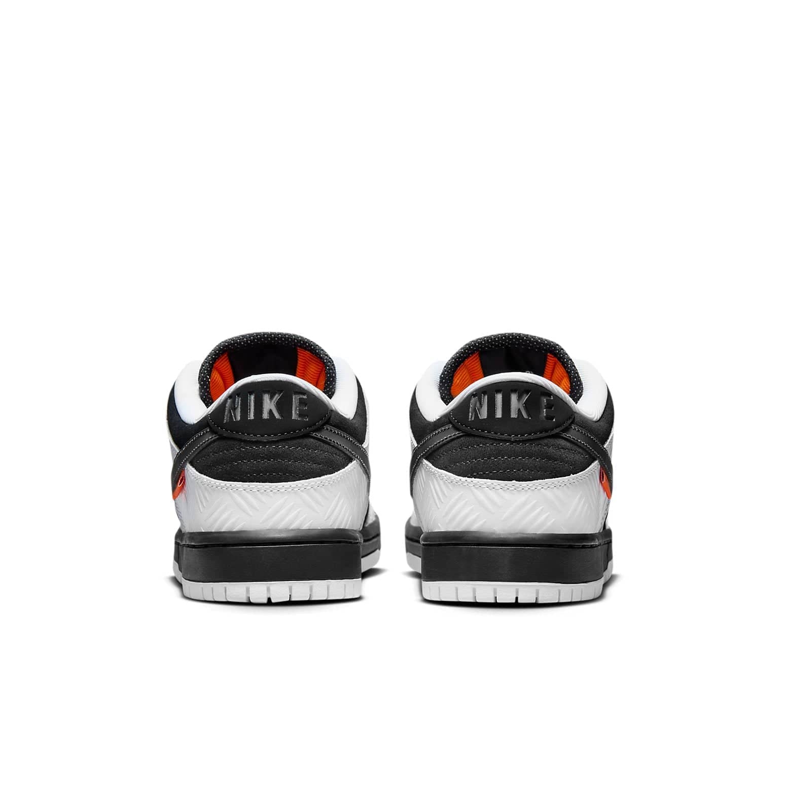 Nike SB Dunk Low x TIGHTBOOTH 'White Black'