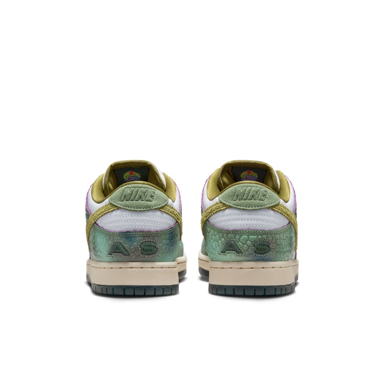 Nike x Alexis Sablone SB Dunk Low 'Chameleon'