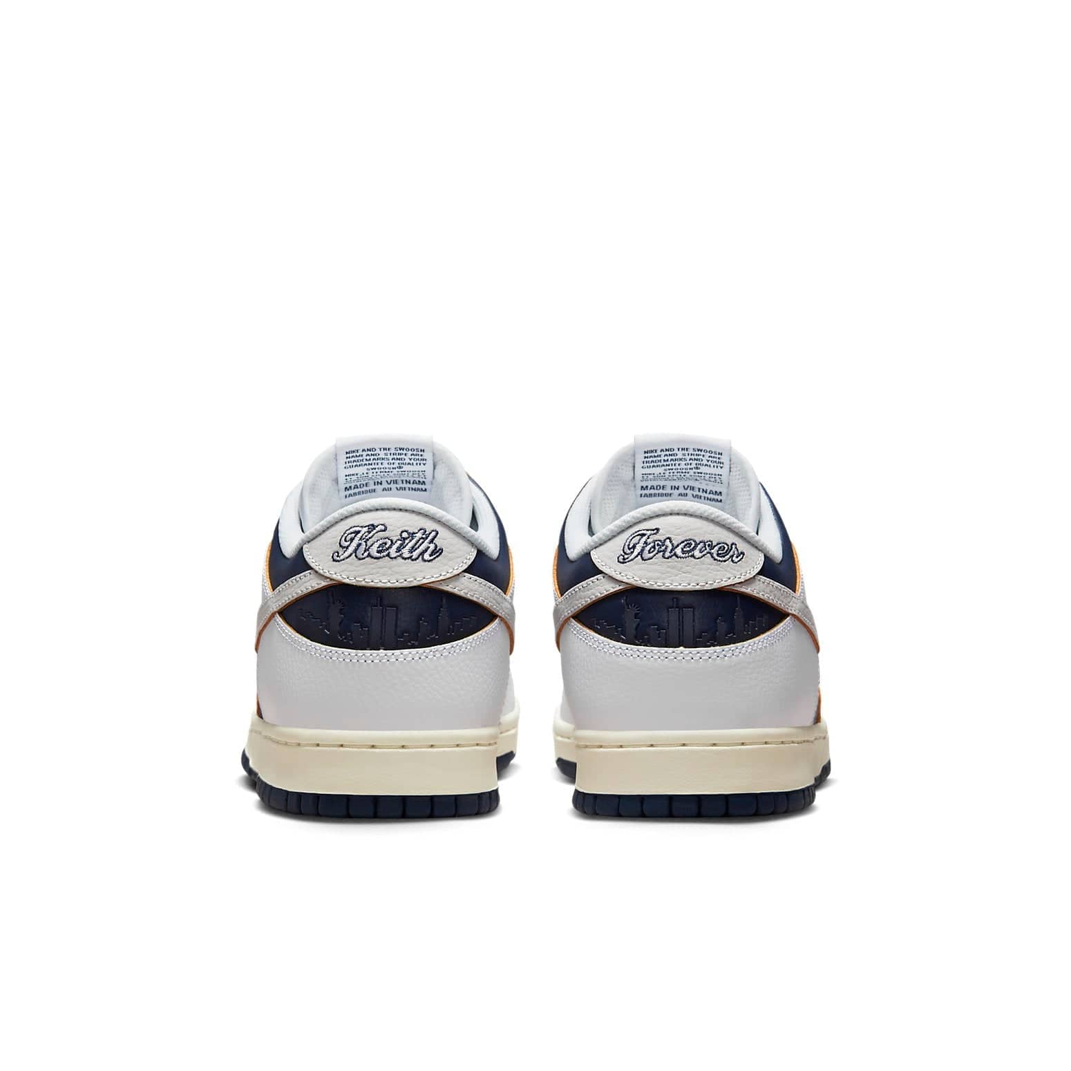 Nike x HUF SB Dunk Low 'New York'