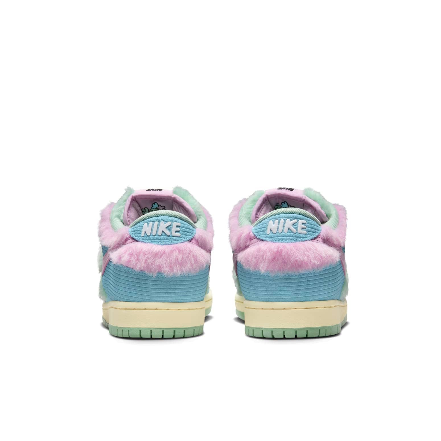 Nike x Verdy SB Dunk Low 'Visty'