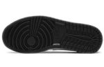 Air Jordan 1 Mid SE 'Lightbulb'