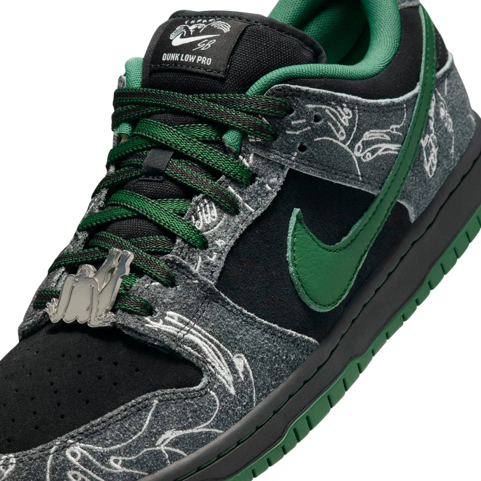 Nike x There Skateboard SB Dunk Low Pro 'Anthracite Gorge Green'