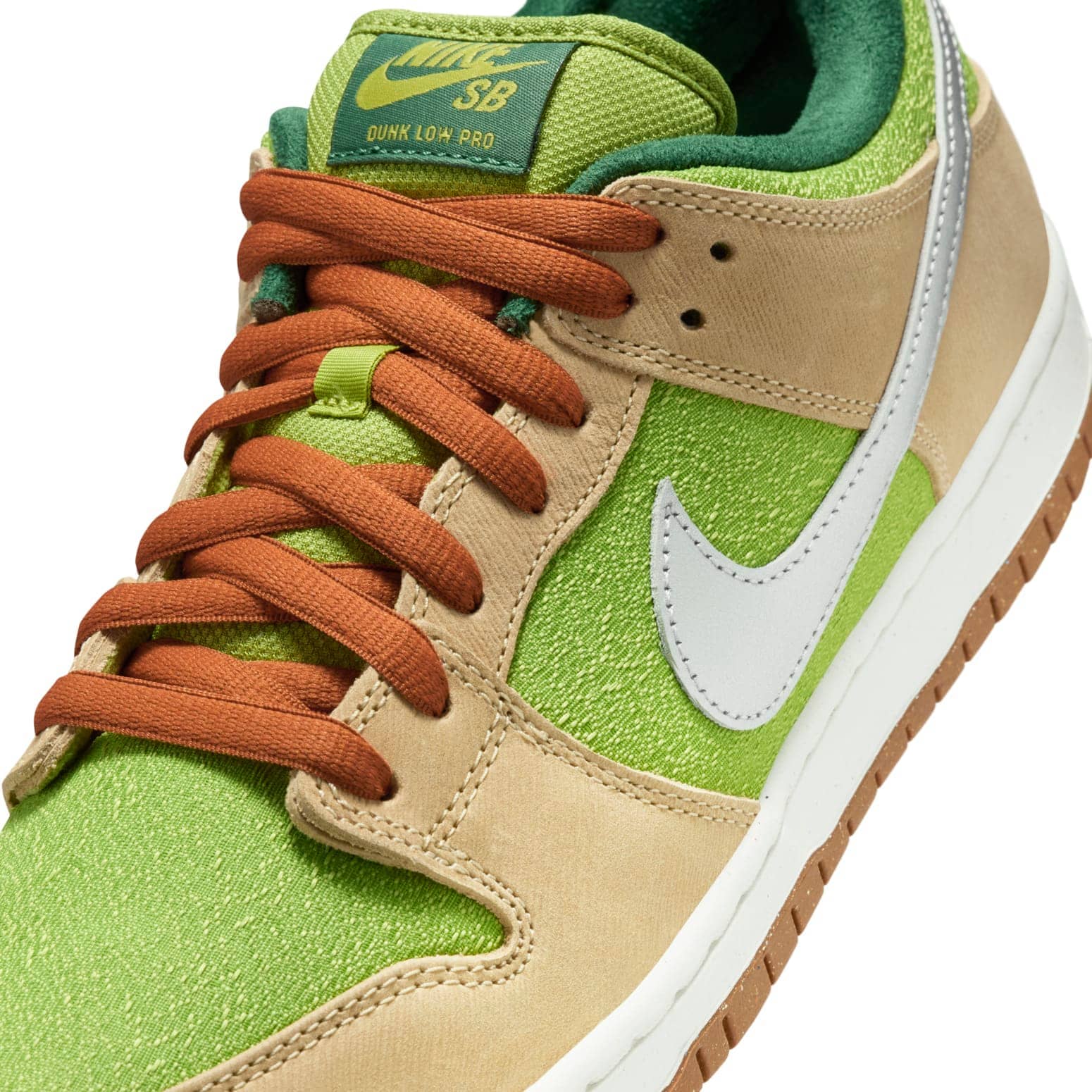 Nike SB Dunk Low 'Escargot'