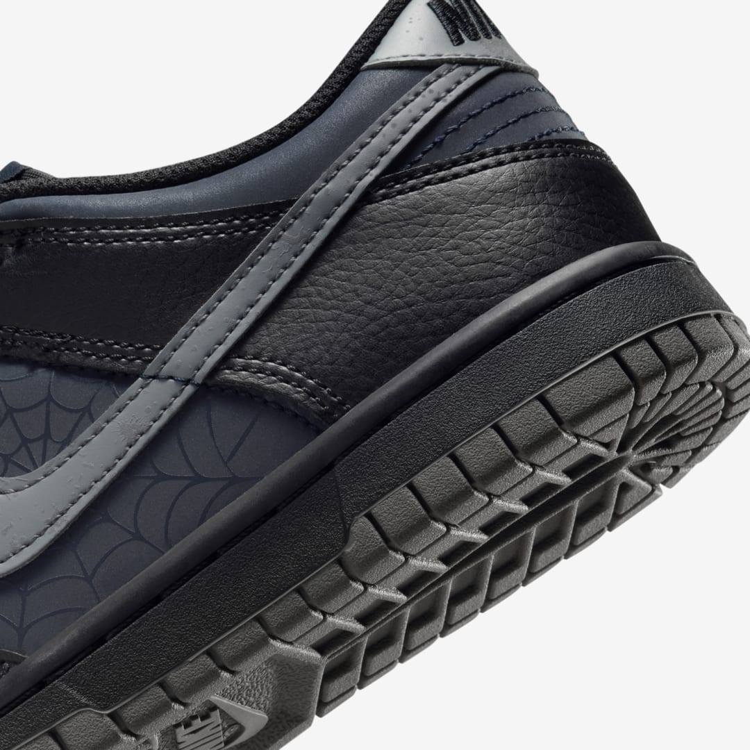 Nike Dunk Low GS “Black Symbiote”