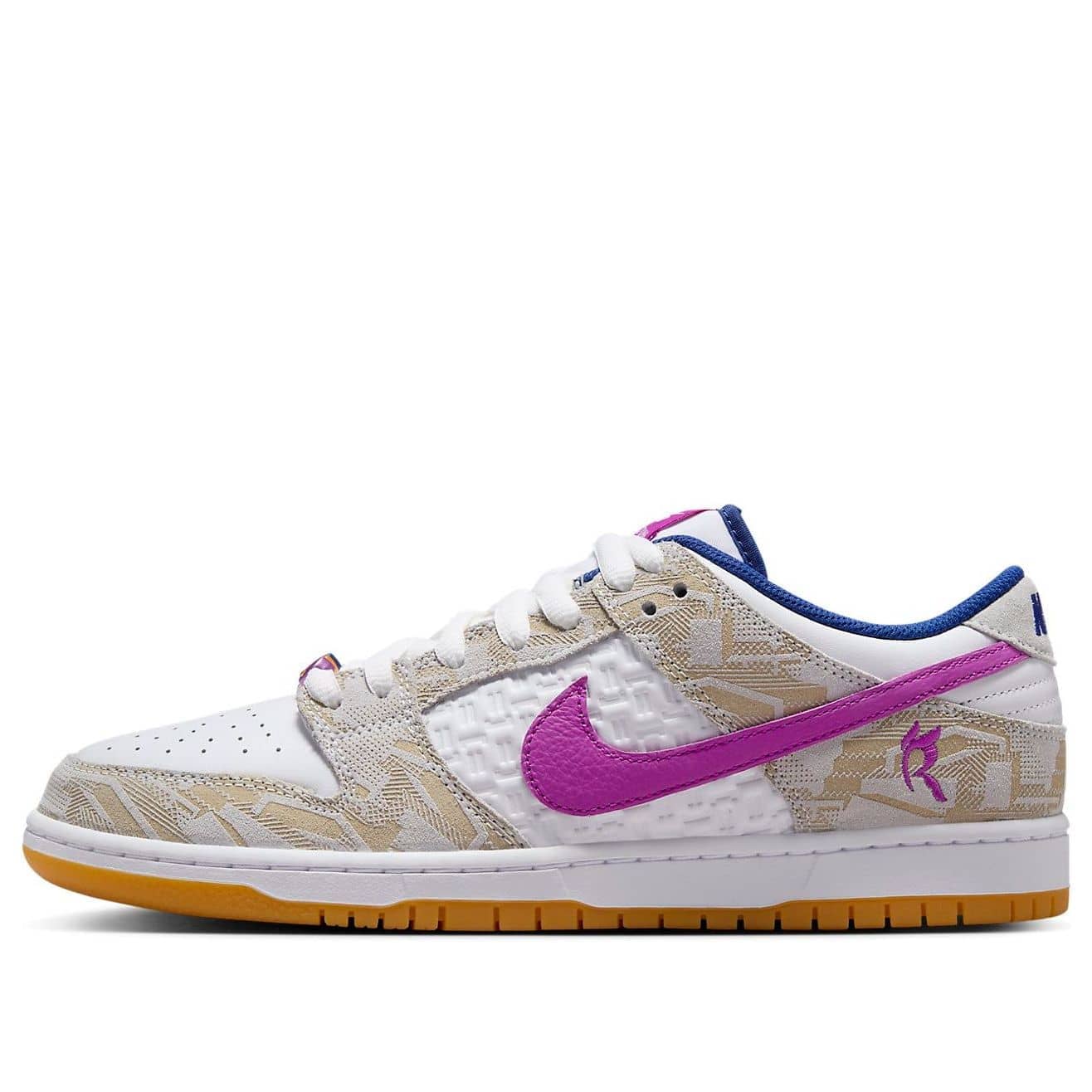 Nike SB Dunk Low 'Rayssa Leal'