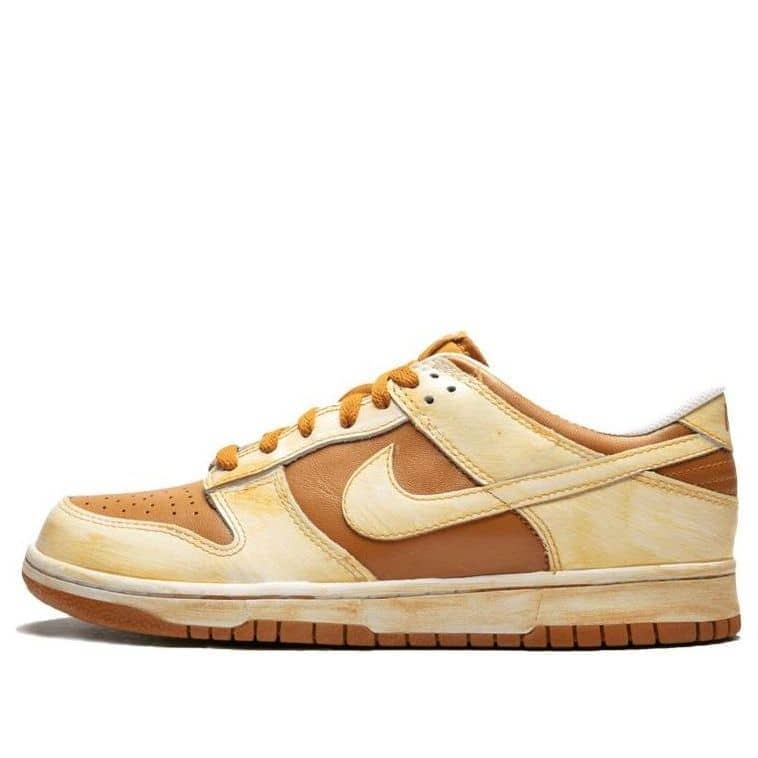 Nike Dunk Low Vintage 'Dark Curry'