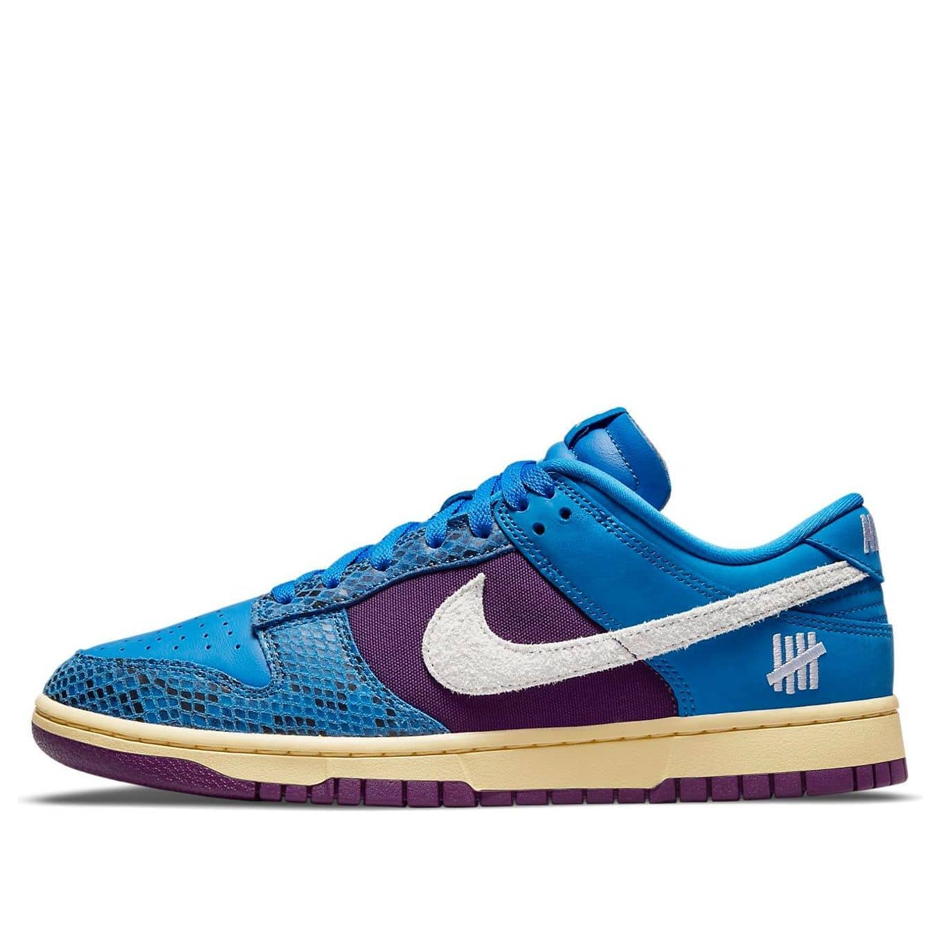 Nike x Undefeated Dunk Low SP '5 On It'