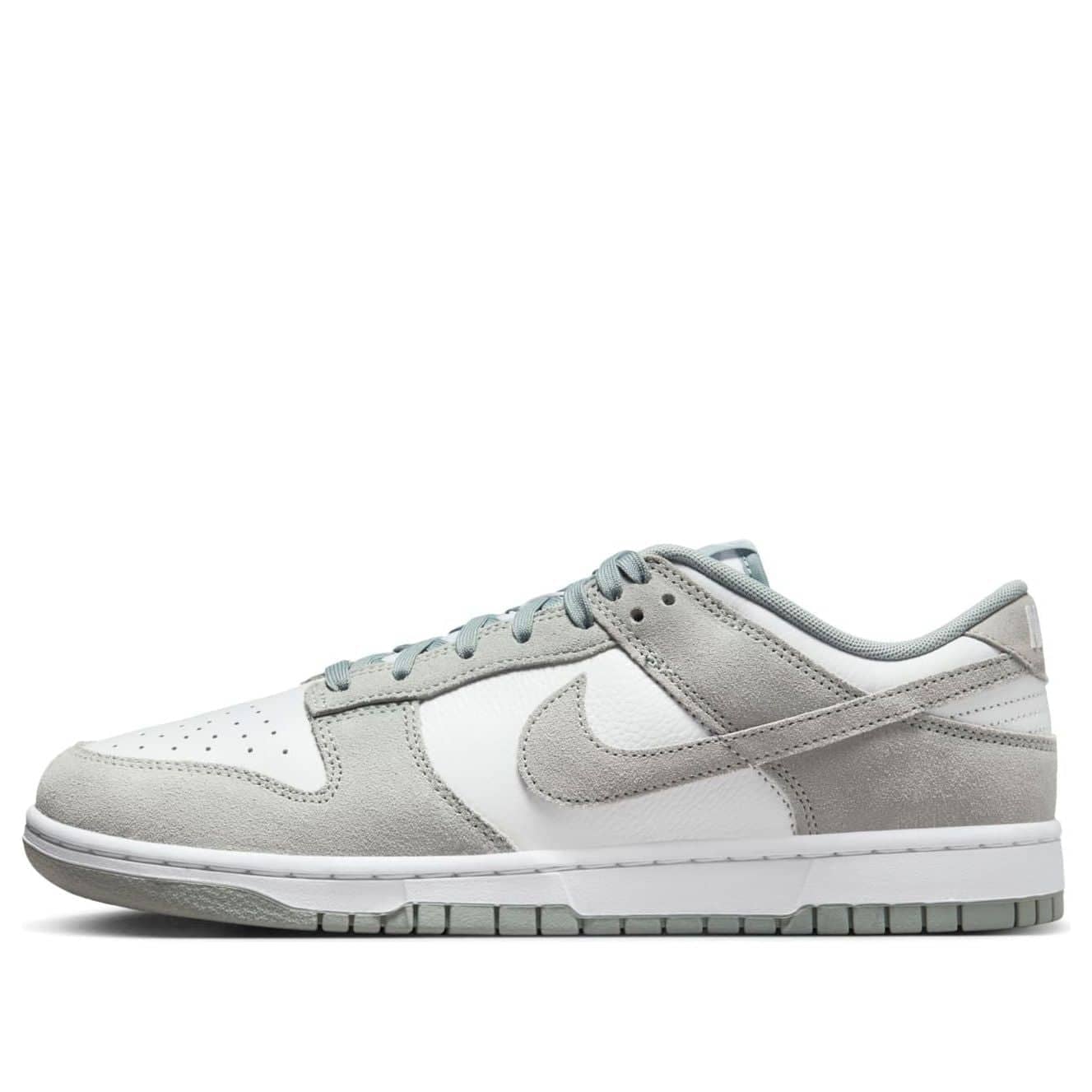Nike Dunk Low SE 'Light Pumice'