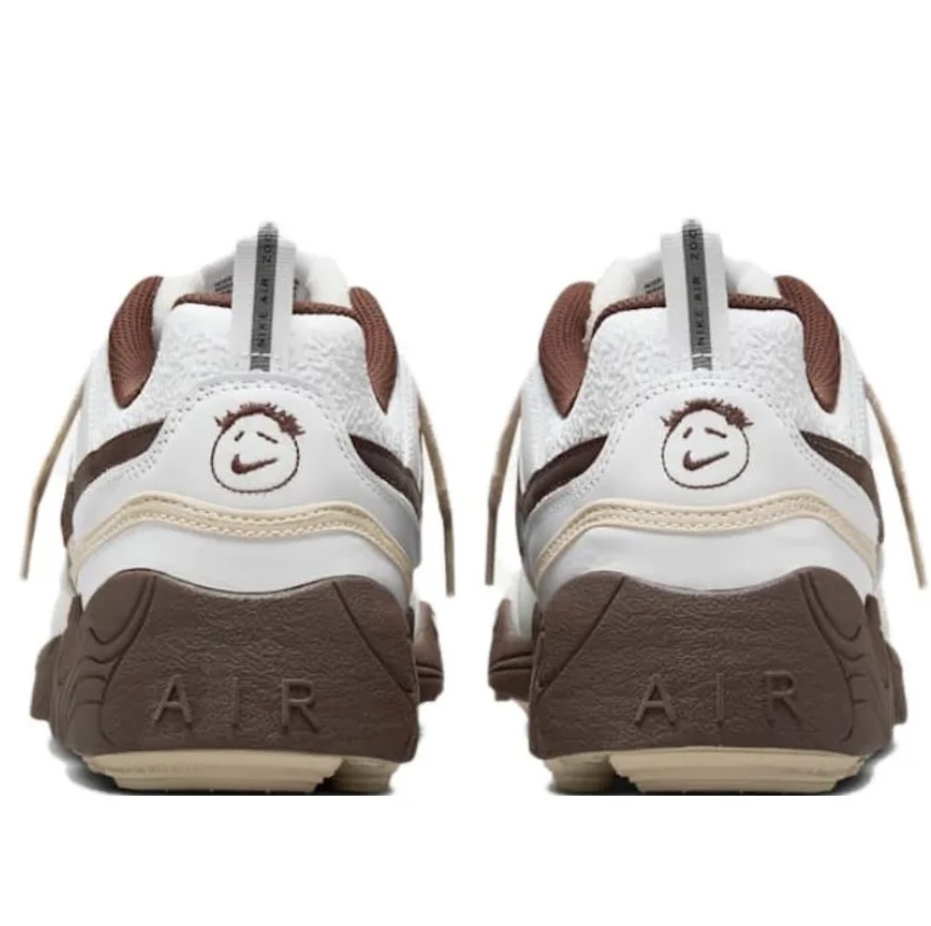 Nike Zoom Field Jaxx x Travis Scott “Light Chocolate”