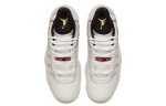 Air Jordan 11 Retro 'Platinum Tint'