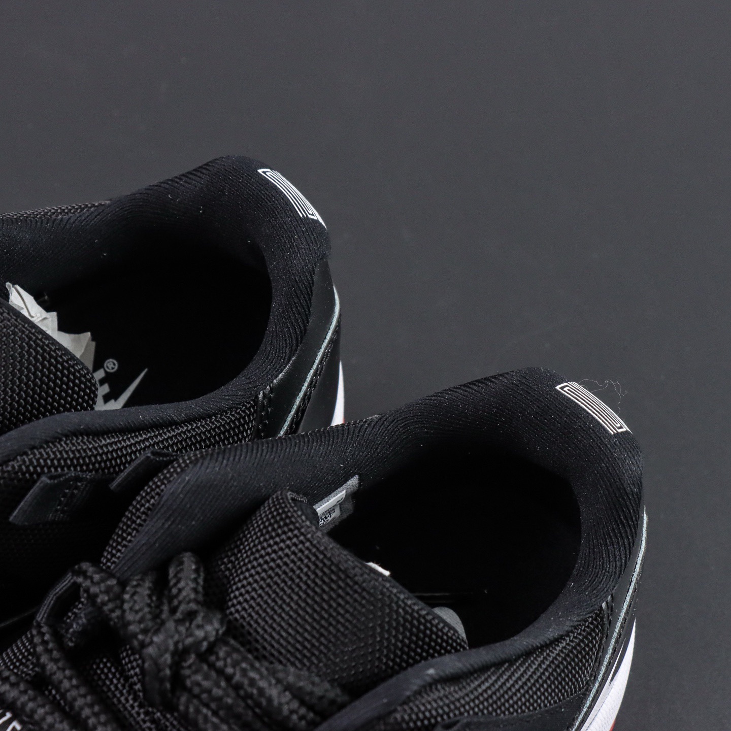 Air Jordan 11 Low 'Bred' 2025 FV5104-006